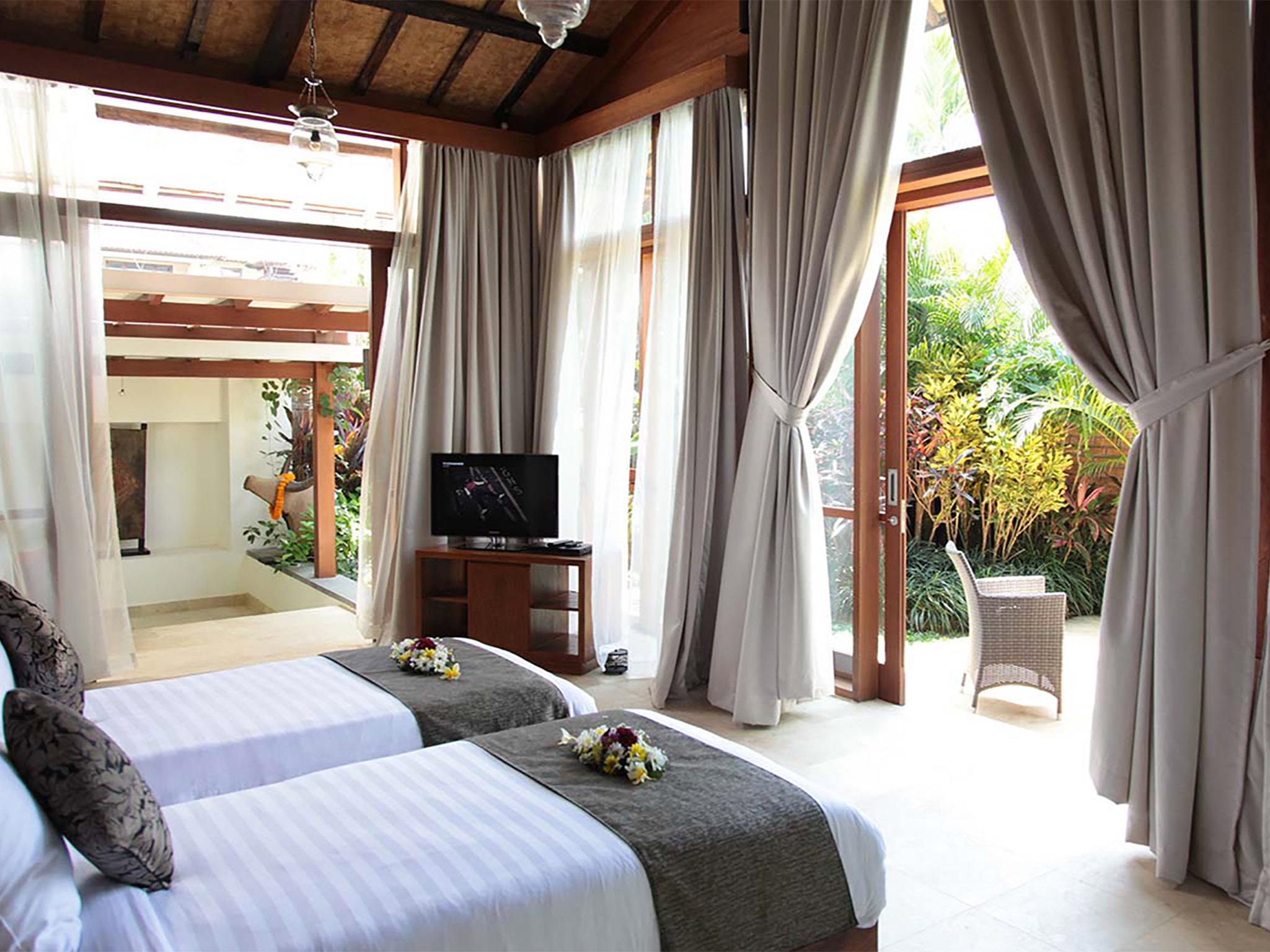 Villa Amy - Twin bedroom view - Dea Villas - Villa Amy, Canggu, Bali
